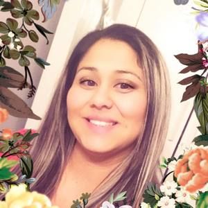 Meet your Posher, Melina